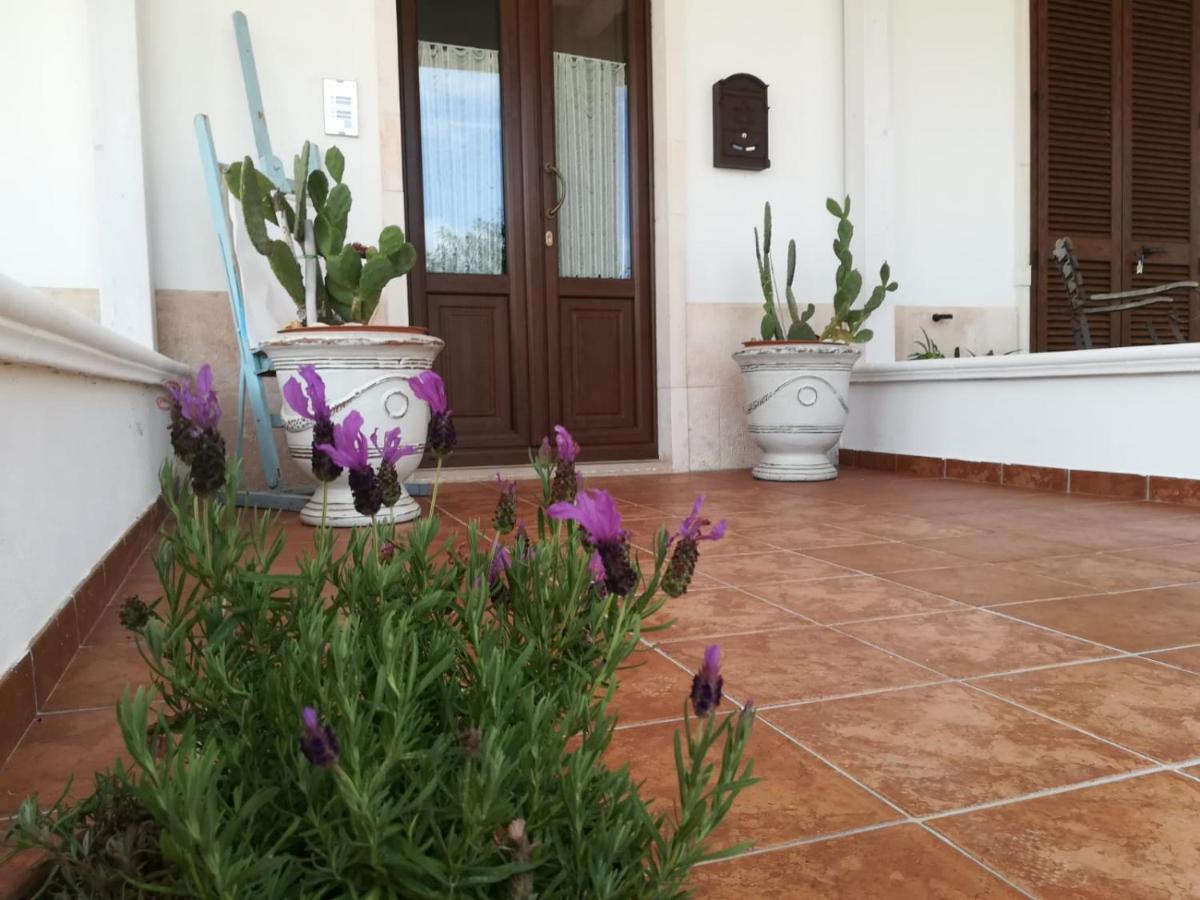 Bed and Breakfast Albaetramonto Cozze Экстерьер фото